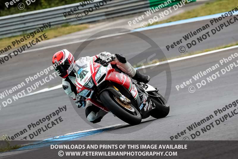 estoril;event digital images;motorbikes;no limits;peter wileman photography;portugal;trackday;trackday digital images